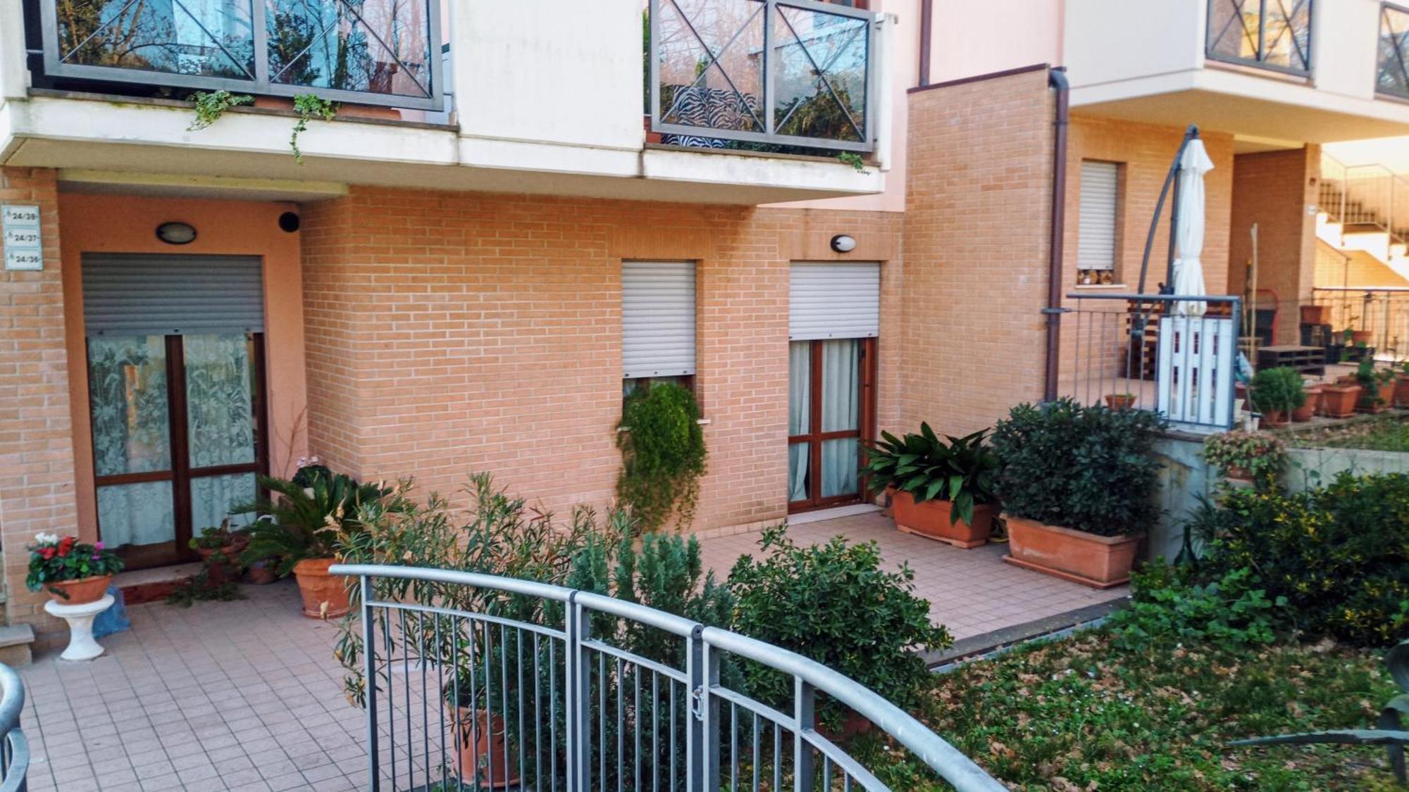 Appartamento Che Vista! Affittacamere Mombaroccio Exteriör bild